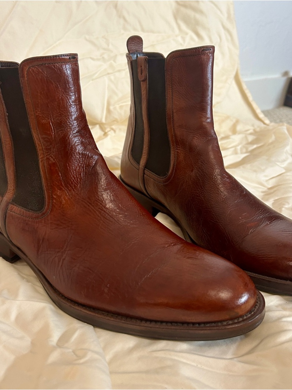 Magnanni Men's Brown Leather Chelsea Boot Round Toe Size 9